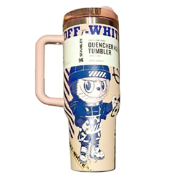 Stanley Labubu The Quencher H2.0 Tumbler 40 oz - New in box - Picture 2 of 10